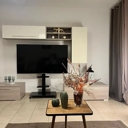 La Casa Del Turista 公寓 马尔塔
