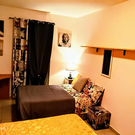 La Casa Del Turista